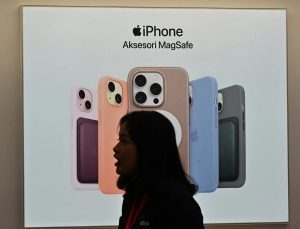 Apple yasaklanmamak için Endonezya’ya 10 milyon dolar yatırım yapıyor