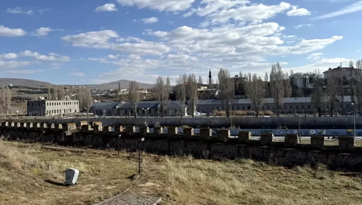 Ardahan Kalesi’nde Ziyaretçi Rekoru