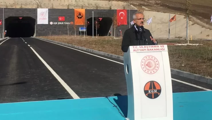 Ardahan’da Aşık Şenlik Tüneli Açıldı