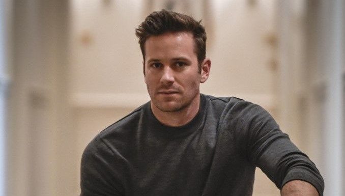 Armie Hammer oyunculuğa dönüyor