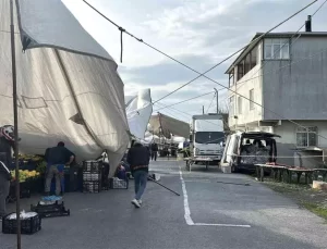 Arnavutköy’de Lodos Pazarcıları Vurdu