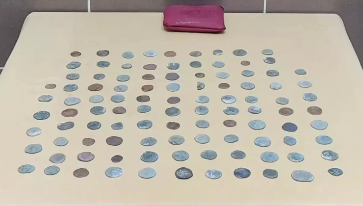 Aşkale’de Bizans Sikkeleri Ele Geçirildi
