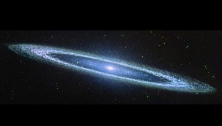 Astronomlardan şaşırtıcı paylaşım: Şapkalı Galaksi’nin yeni görüntüsü!