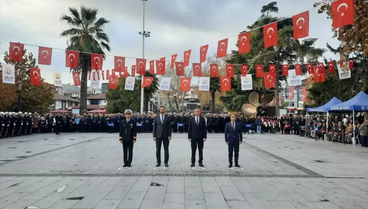 Atatürk, Gölcük’te Anıldı