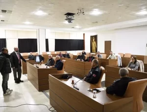 Atatürk Heykeli Yenilenecek