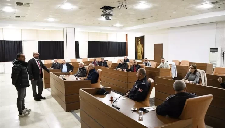 Atatürk Heykeli Yenilenecek