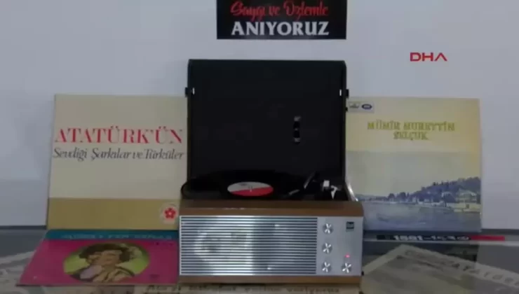 Atatürk için ’10 Kasım Matemi’ Sergisi