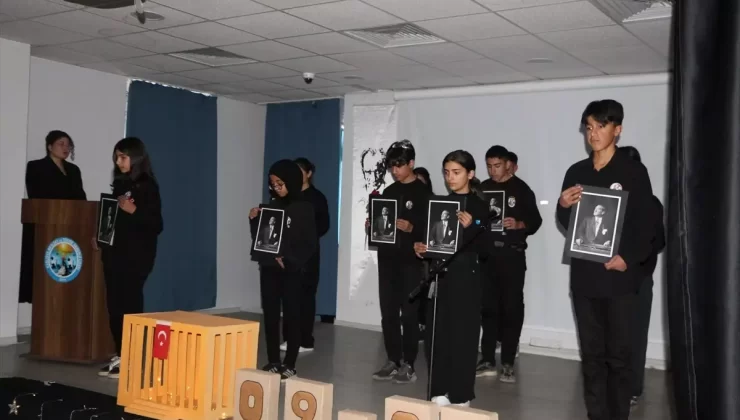 Atatürk Karlıova’da Anıldı