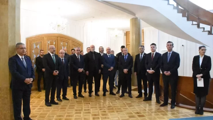 Atatürk Taşkent’te Anıldı