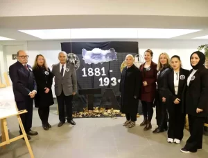 Atatürk’e Anma Programı Düzenlendi