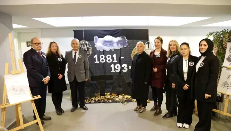 Atatürk’e Anma Programı Düzenlendi