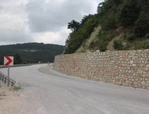 Aynalı Kaya Yolu Yeniden Ulaşıma Açıldı