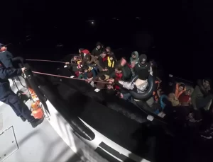 Ayvacık’ta 128 Düzensiz Göçmen Yakalandı