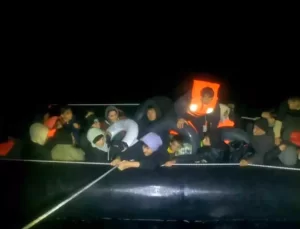 Ayvacık’ta 34 Kaçak Göçmen Yakalandı