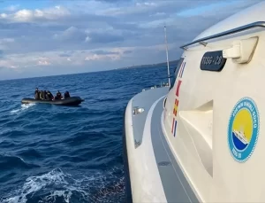 Ayvacık’ta 56 Düzensiz Göçmen Kurtarıldı