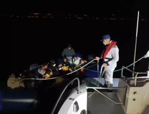 Ayvalık’ta 18 Düzensiz Göçmen Yakalandı