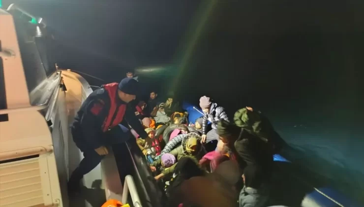 Ayvalık’ta 35 Düzensiz Göçmen Yakalandı