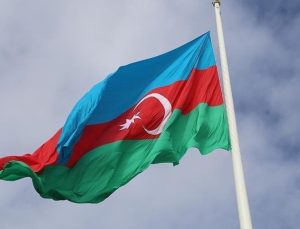 Azerbaycan’ın önceliği savunma ve Karabağ’ın imarı
