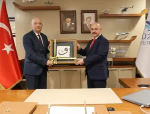 Azerbaycanlı Akademisyenlerden DÜ’ye Ziyaret