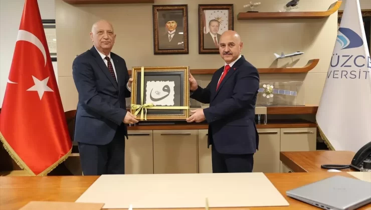 Azerbaycanlı Akademisyenlerden DÜ’ye Ziyaret