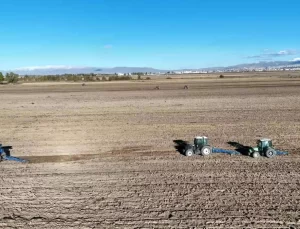 Aziziye Tarım Lisesi’nde Buğday Ekimi Hazırlığı