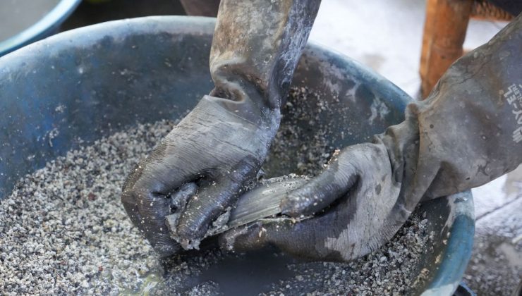 Baba mesleğini 53 yıldır devam ettiriyor! ”Bu işi benden başka yapan kimse kalmadı” deyip oğullarına da öğretti