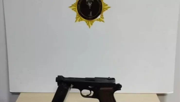 Bafra’da Ruhsatsız Tabanca Ele Geçirildi