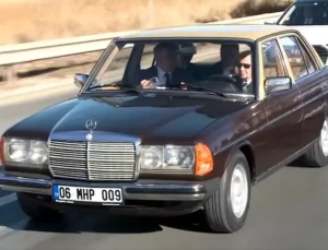 Bahçeli, Atatürk’ün Şarkısı Eşliğinde Ankara’da Tura Çıktı