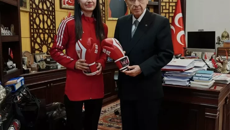 Bahçeli, Aybüke Kılınç’ı makamında kabul etti