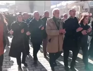 Bahçesaray’da Kayyum Ataması Protesto Edildi