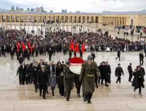 Bahçeşehir Koleji, 30. Yıl Dönümünde Anıtkabir’i Ziyaret Etti
