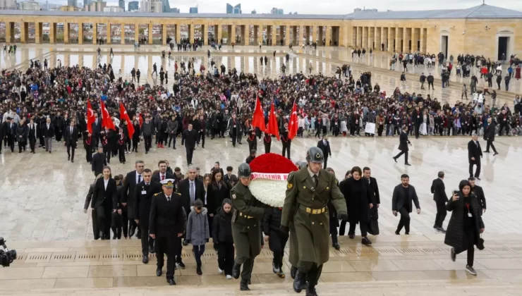 Bahçeşehir Koleji, 30. Yıl Dönümünde Anıtkabir’i Ziyaret Etti