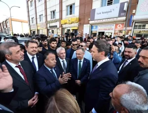 Bakan Bayraktar, Şahinbey Belediyesi Projelerini Değerlendirdi
