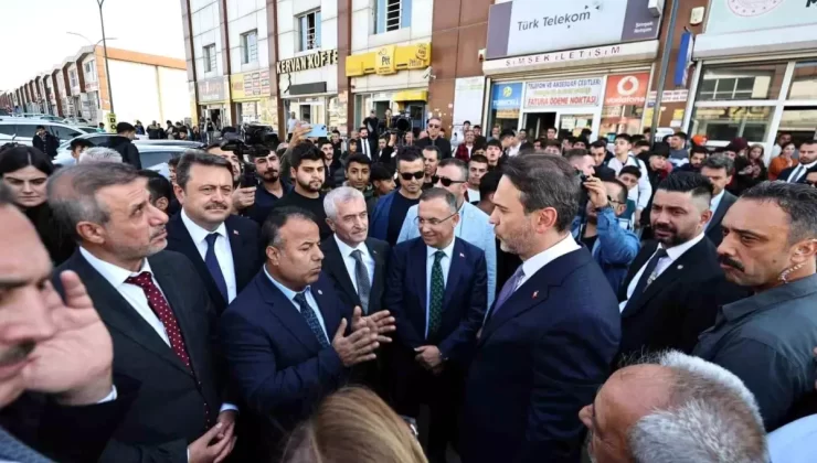 Bakan Bayraktar, Şahinbey Belediyesi Projelerini Değerlendirdi