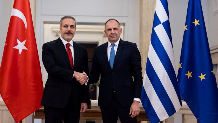 Bakan Fidan, Yunan mevkidaşı ile bir araya geldi