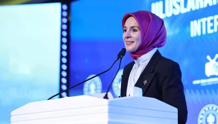 Bakan Göktaş: Dijital çağ, kuşaklar arası iletişim sorunlarını artırıyor