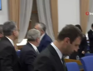 Bakan Işıkhan: “ABB’nin 8,4 milyar borcu var, borçlarını kapatma noktasında bir adım atmadılar, haciz uygulamaktan başka şey yapamayacağız”