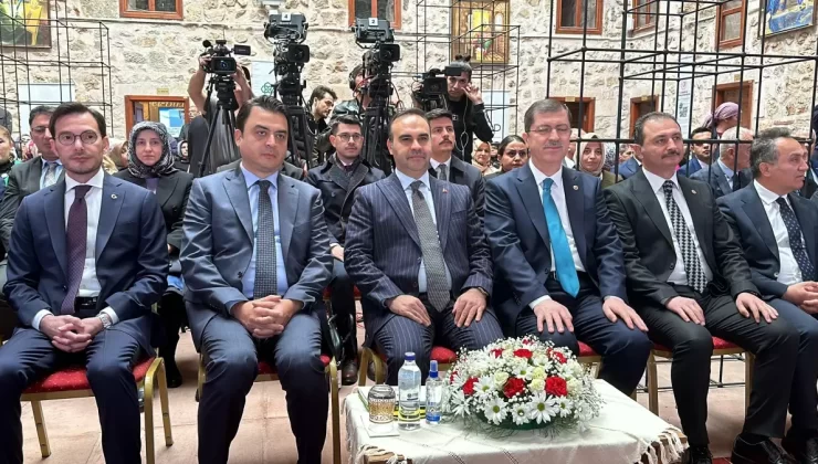 Bakan Kacır Tokat’ta Açılış Törenine Katıldı