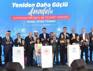 Bakan Kurum: Deprem bölgesini istismar malzemesi yapmaya çalışanlara müsaade etmedik