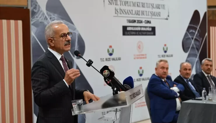 Bakan Uraloğlu, Rize’de sivil toplum kuruluşları temsilcileri ve iş insanlarıyla buluştu Açıklaması