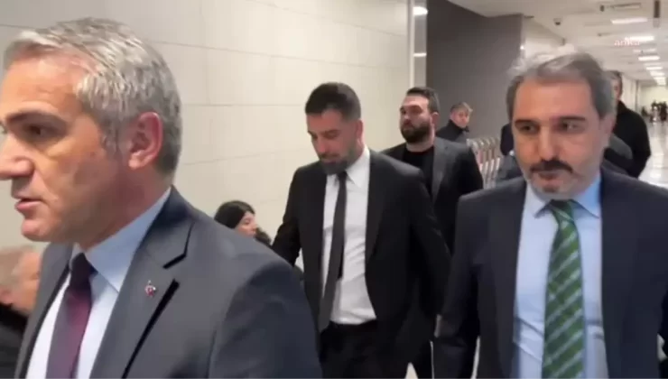 Banka Müdürü Dolandırıcılıkla Yargılanıyor