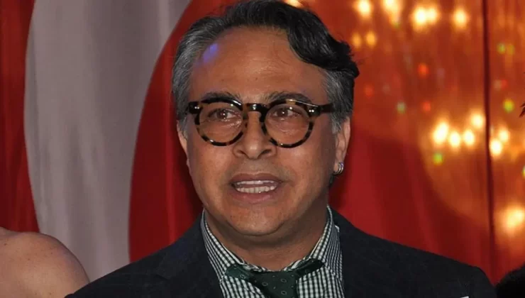 Barbaros Şansal, İstanbul Havalimanı’nda gözaltına alındı