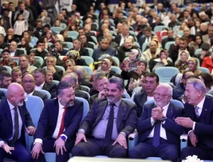 Başkan Çolakbayrakdar: “Büyük ve güçlü Türkiye için kararlılıkla ilerliyoruz”