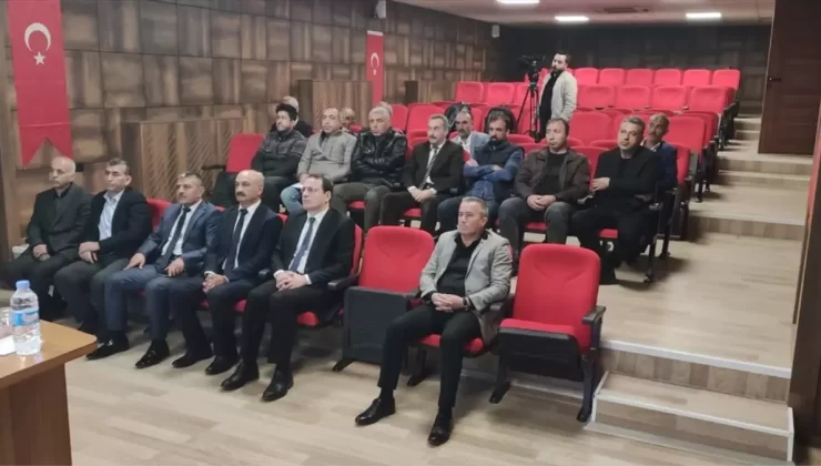 Baskil’de Çiftçilere Bilgilendirme Toplantısı