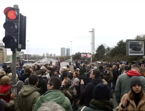 Belgrad’da Eski Sava Köprüsü için Protesto
