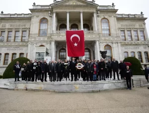 Beşiktaş, Atatürk’ü Andı
