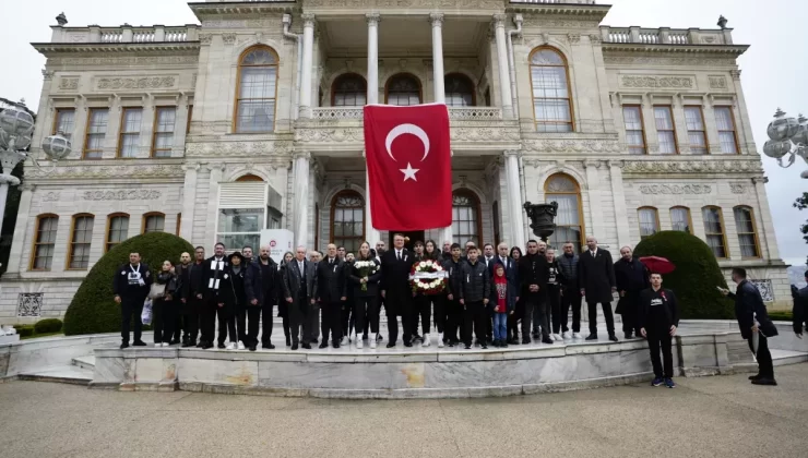 Beşiktaş, Atatürk’ü Andı