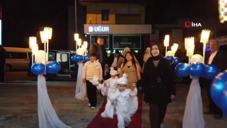 Beyağaç Belediyesi 11 Çocuk İçin Sünnet Şöleni Düzenledi