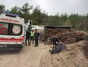 Bilecik’te Kamyon Devrildi: 3 Yaralı