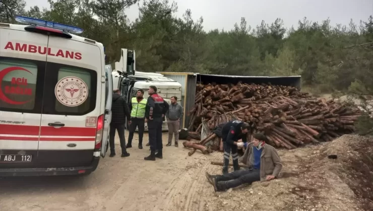 Bilecik’te Kamyon Devrildi: 3 Yaralı